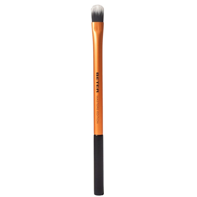 BETER Concealer brush, synthetic hair. Nº 45 - Image 2